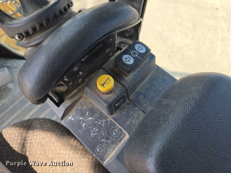 image for item EF1839 2018 Caterpillar 140M3 motor grader