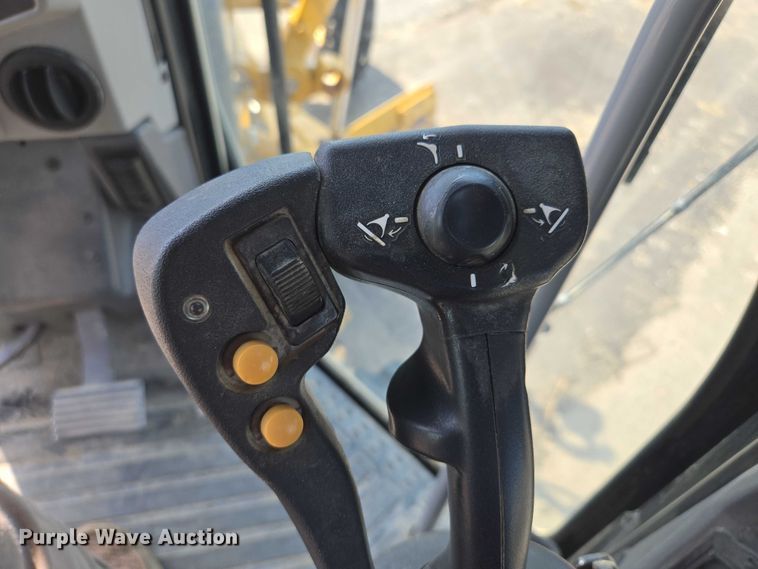 image for item EF1839 2018 Caterpillar 140M3 motor grader