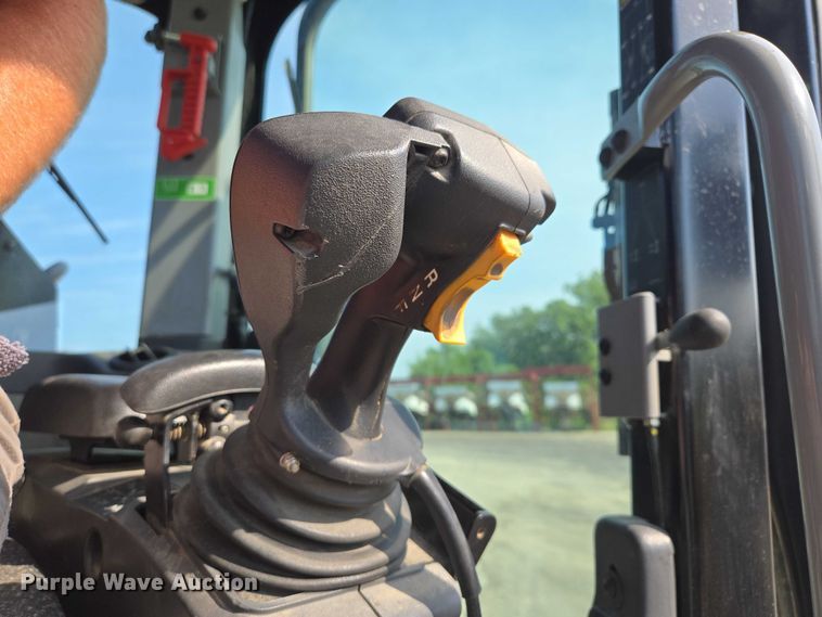 image for item EF1839 2018 Caterpillar 140M3 motor grader