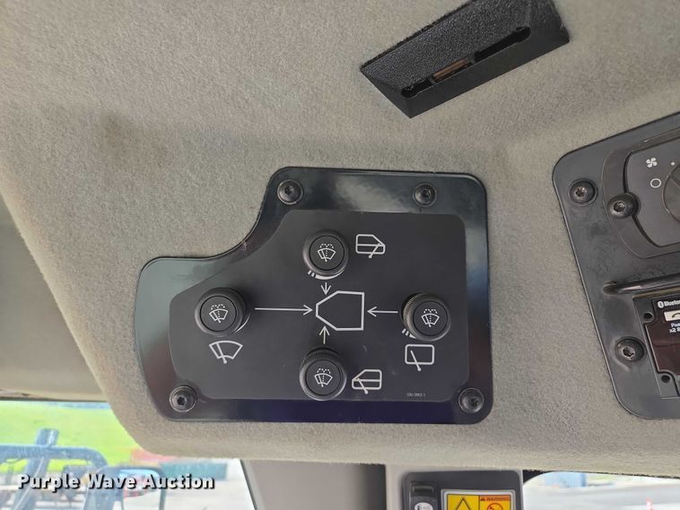 image for item EF1839 2018 Caterpillar 140M3 motor grader