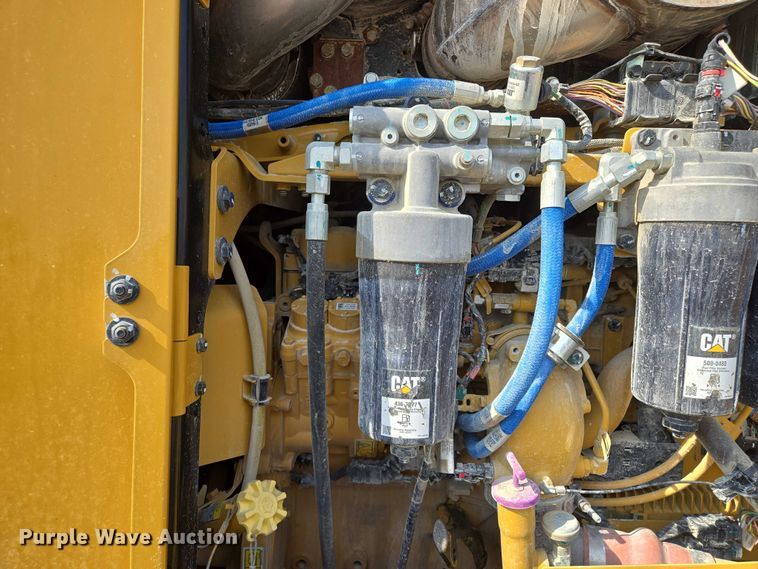 image for item EF1839 2018 Caterpillar 140M3 motor grader