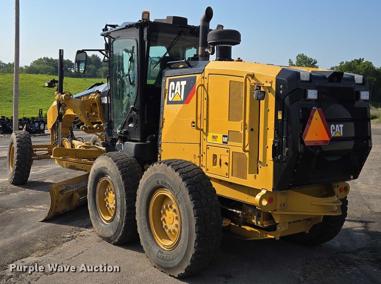 image for item EF1840 2018 Caterpillar 140M3 motor grader