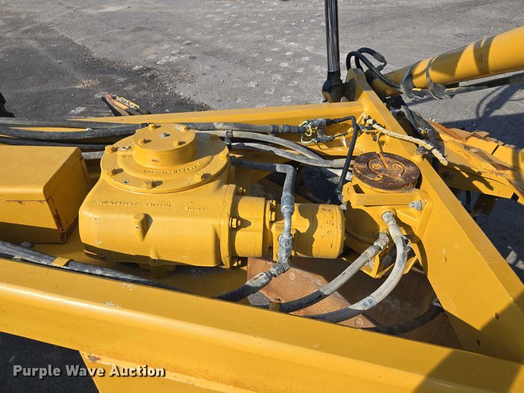 image for item EF1840 2018 Caterpillar 140M3 motor grader