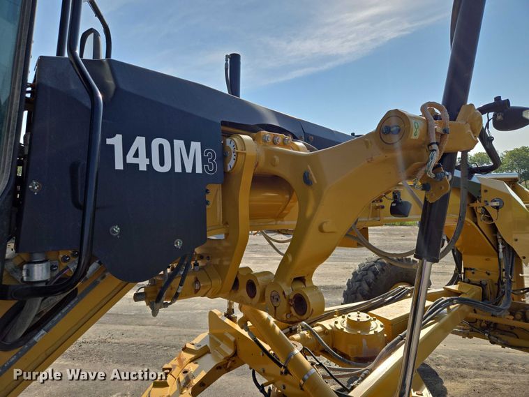 image for item EF1840 2018 Caterpillar 140M3 motor grader