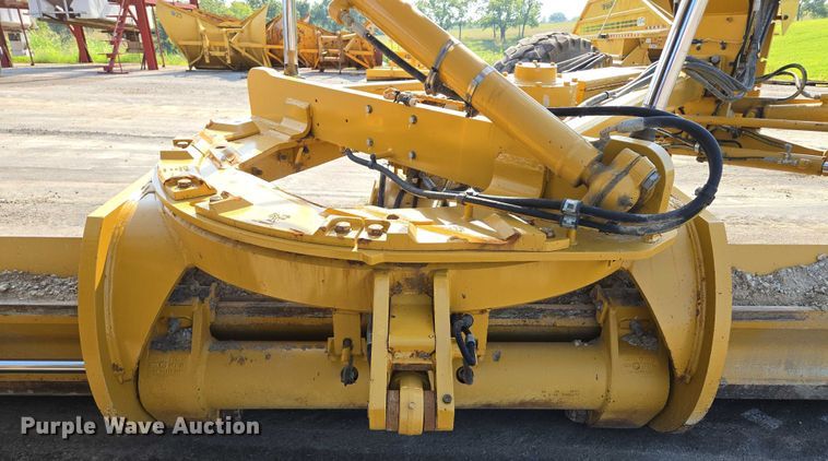 image for item EF1840 2018 Caterpillar 140M3 motor grader