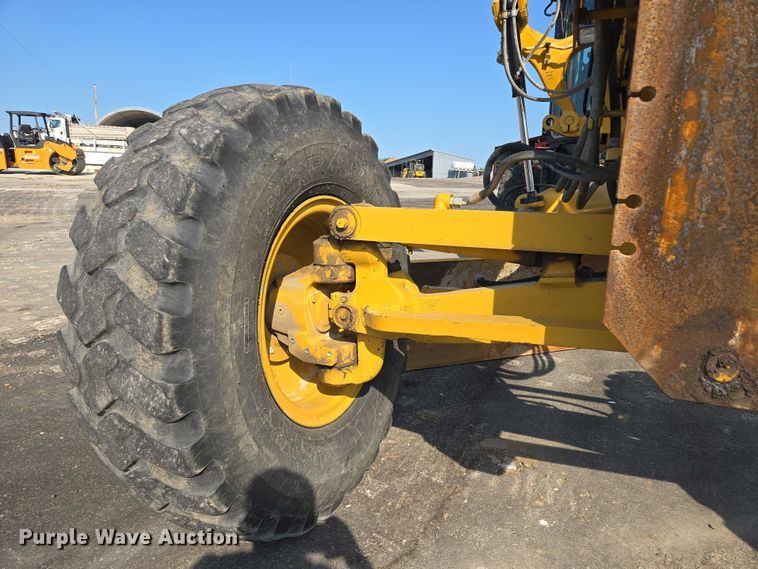 image for item EF1840 2018 Caterpillar 140M3 motor grader