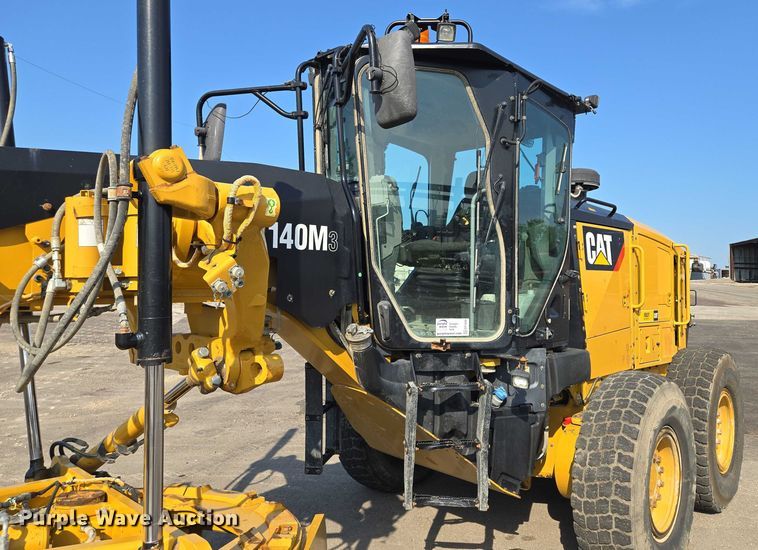 image for item EF1840 2018 Caterpillar 140M3 motor grader