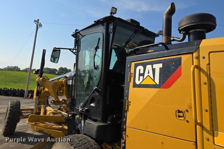 image for item EF1840 2018 Caterpillar 140M3 motor grader