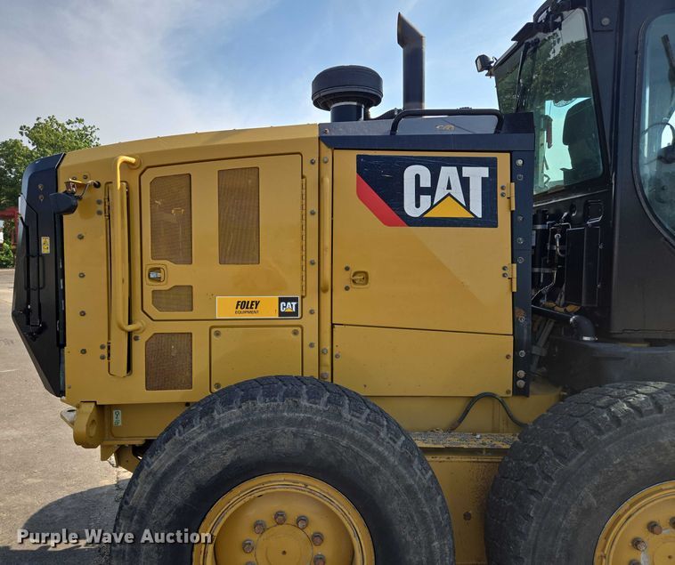 image for item EF1840 2018 Caterpillar 140M3 motor grader