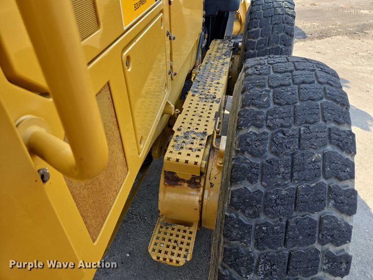 image for item EF1840 2018 Caterpillar 140M3 motor grader