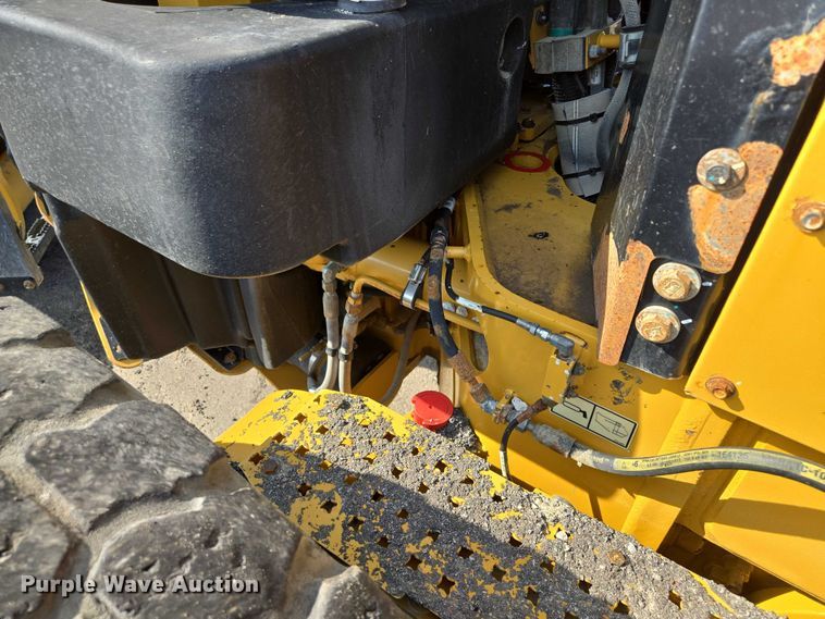 image for item EF1840 2018 Caterpillar 140M3 motor grader