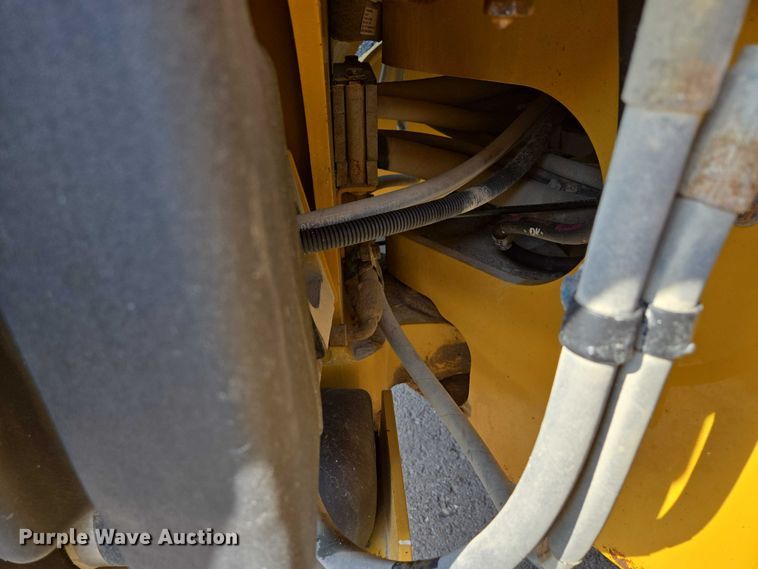 image for item EF1840 2018 Caterpillar 140M3 motor grader