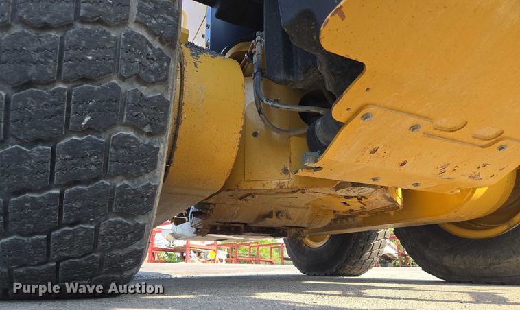 image for item EF1840 2018 Caterpillar 140M3 motor grader