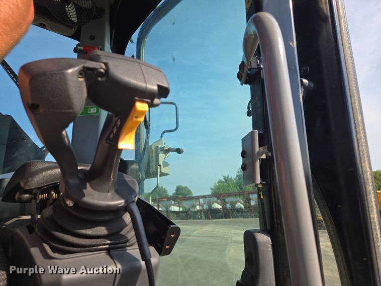 image for item EF1840 2018 Caterpillar 140M3 motor grader