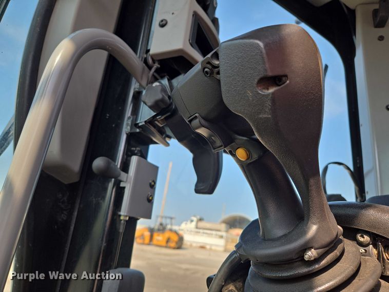 image for item EF1840 2018 Caterpillar 140M3 motor grader