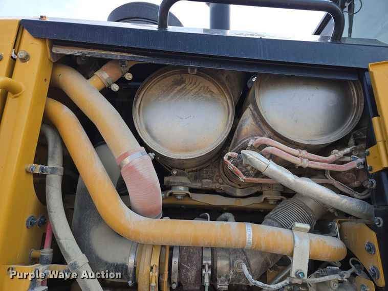 image for item EF1840 2018 Caterpillar 140M3 motor grader