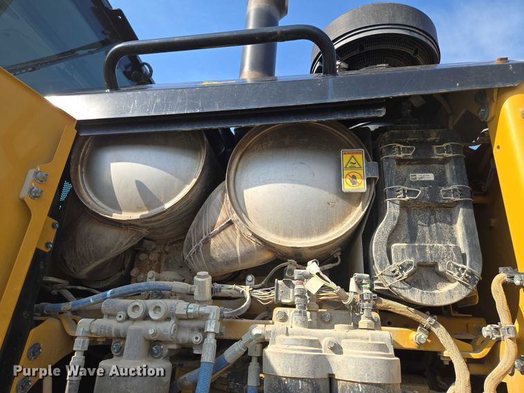 image for item EF1840 2018 Caterpillar 140M3 motor grader