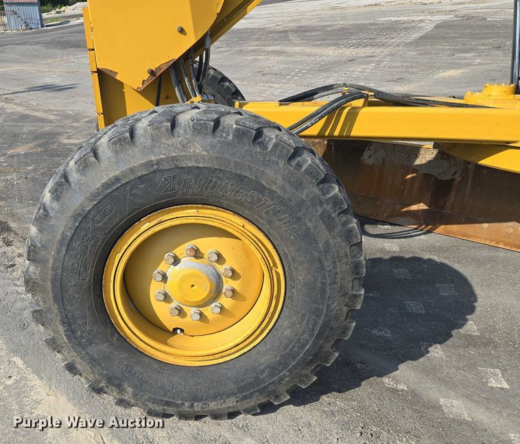 image for item EF1840 2018 Caterpillar 140M3 motor grader