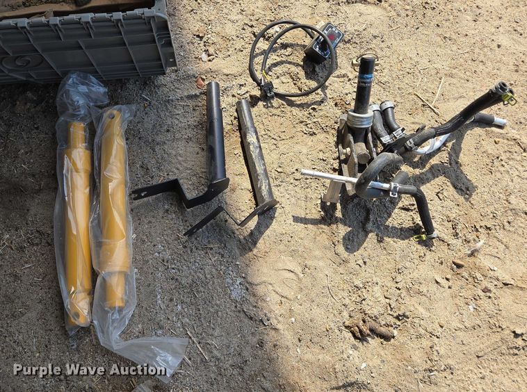 image for item EF1841 Automotive parts