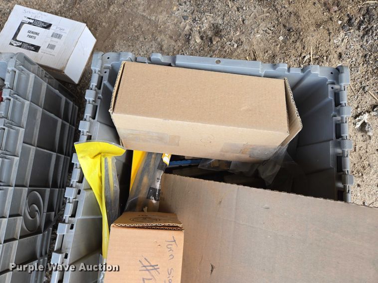 image for item EF1841 Automotive parts