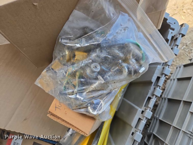 image for item EF1841 Automotive parts