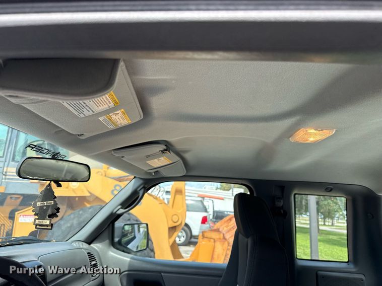 image for item EF1881 2008 Ford Ranger SuperCab pickup truck