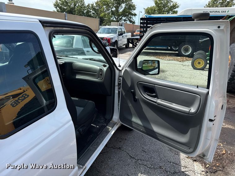 image for item EF1881 2008 Ford Ranger SuperCab pickup truck