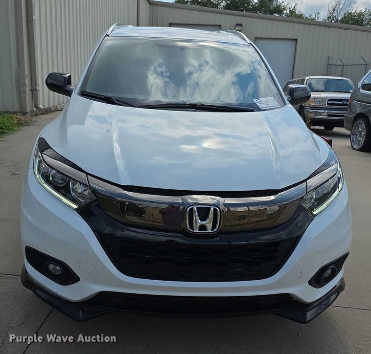 image for item EF3675 2022 Honda HR-V Sport SUV