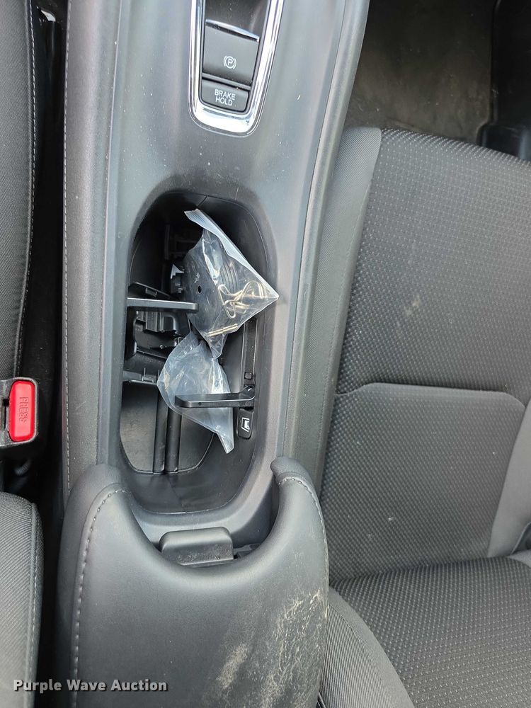 image for item EF3675 2022 Honda HR-V Sport SUV