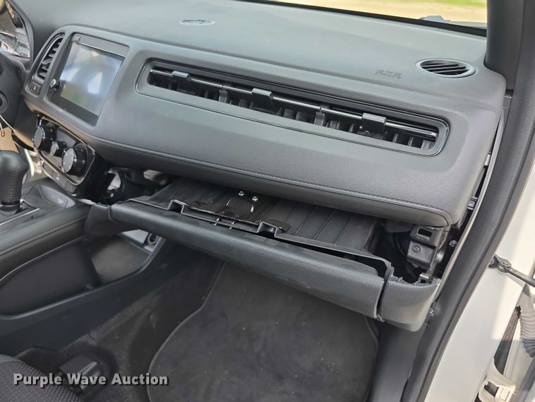 image for item EF3675 2022 Honda HR-V Sport SUV