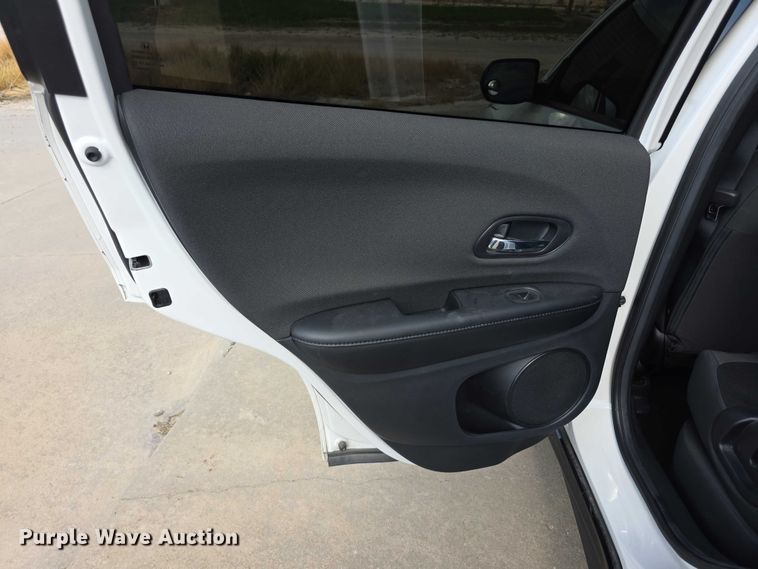 image for item EF3675 2022 Honda HR-V Sport SUV