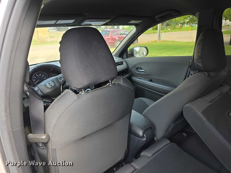 image for item EF3675 2022 Honda HR-V Sport SUV