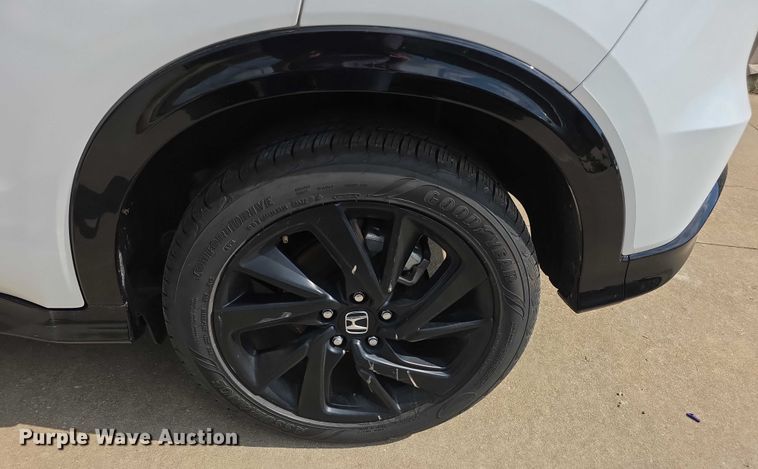 image for item EF3675 2022 Honda HR-V Sport SUV