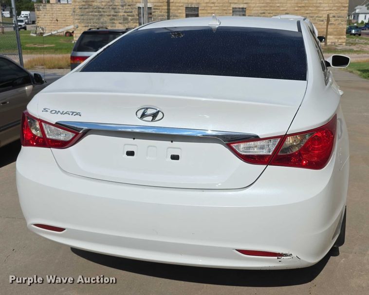 image for item EF3676 2011 Hyundai Sonata 