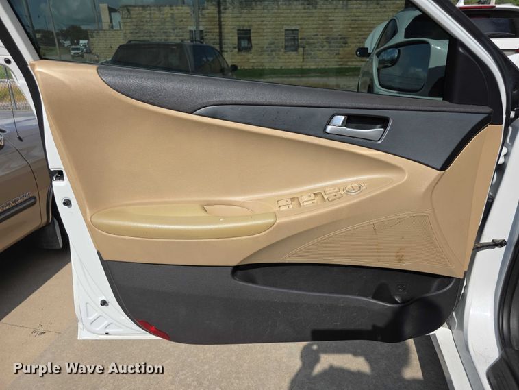 image for item EF3676 2011 Hyundai Sonata 