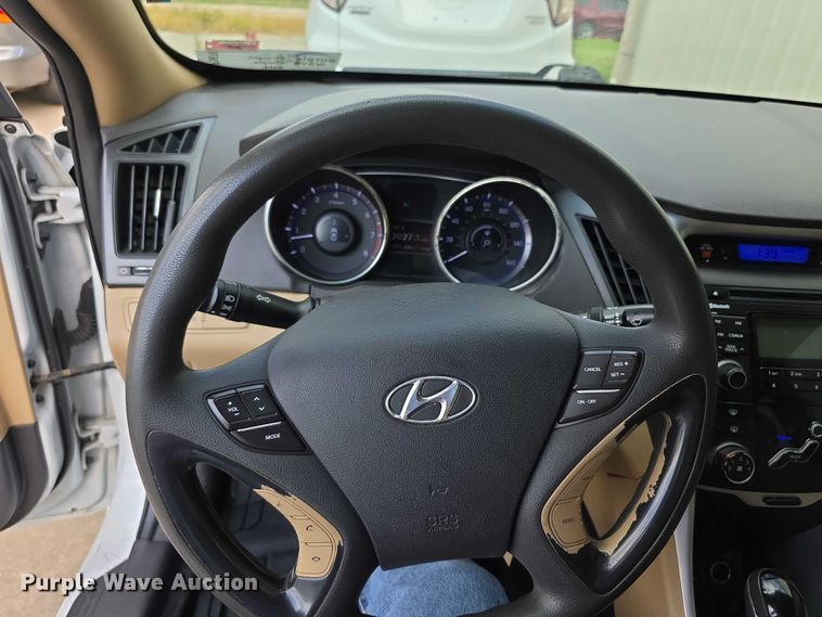 image for item EF3676 2011 Hyundai Sonata 