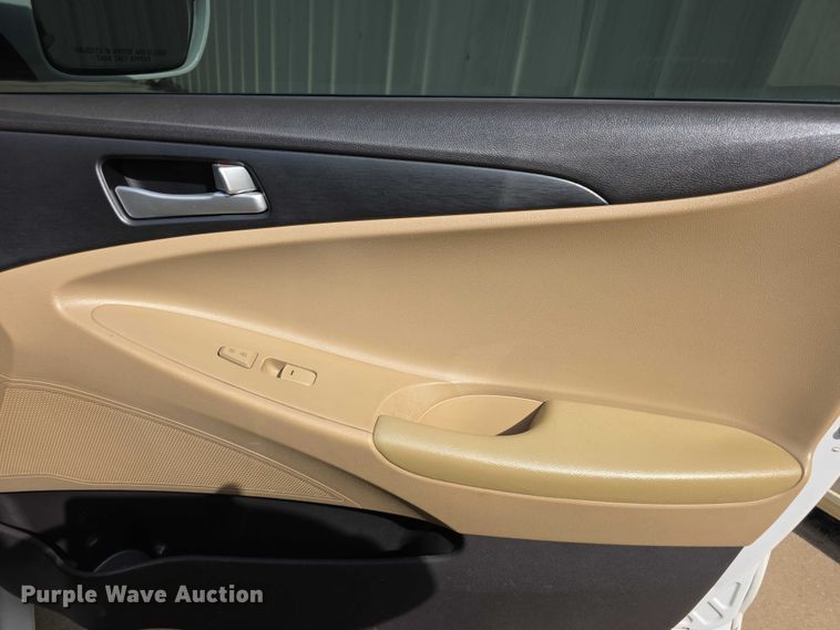 image for item EF3676 2011 Hyundai Sonata 