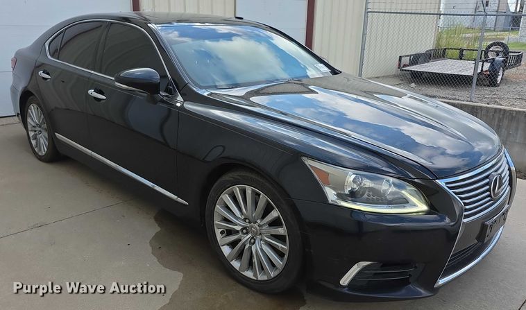 image for item EF3677 2013 Lexus LS 460 