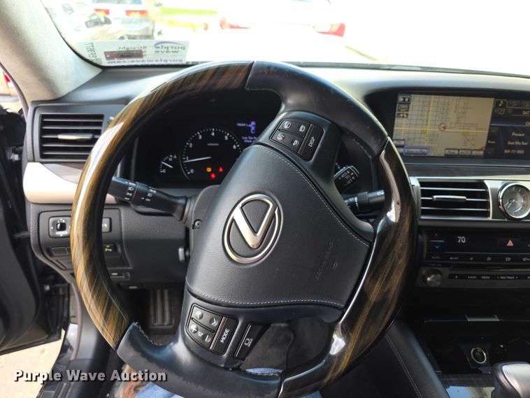 image for item EF3677 2013 Lexus LS 460 