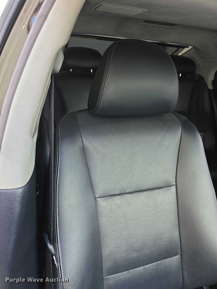 image for item EF3677 2013 Lexus LS 460 