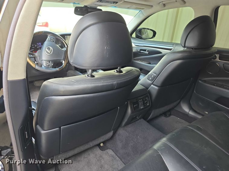 image for item EF3677 2013 Lexus LS 460 