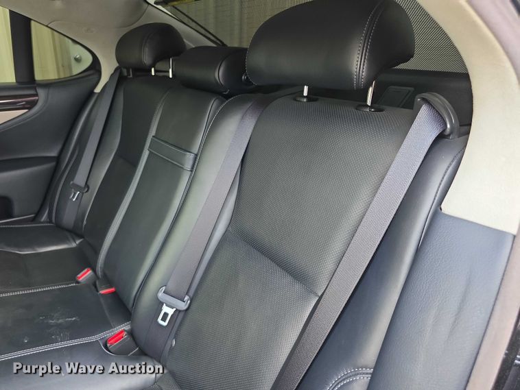 image for item EF3677 2013 Lexus LS 460 