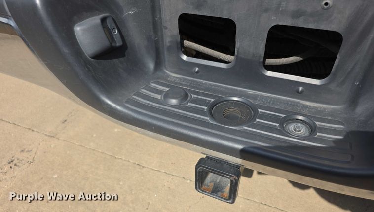 image for item EF3679 2001 Toyota Tundra SR5 Access Cab pickup truck