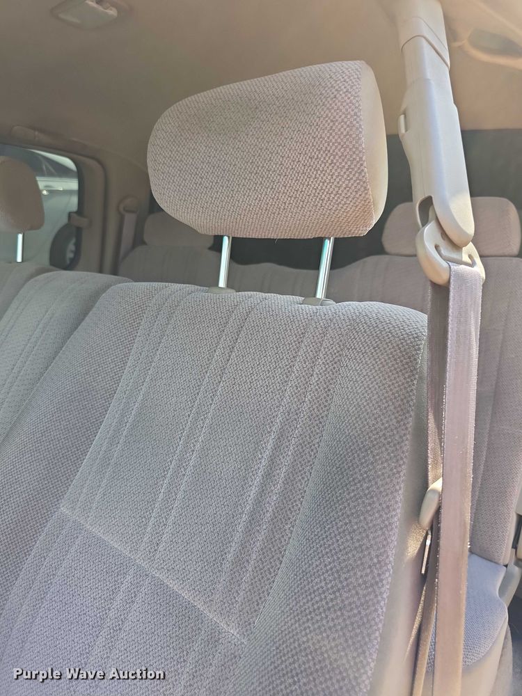 image for item EF3679 2001 Toyota Tundra SR5 Access Cab pickup truck