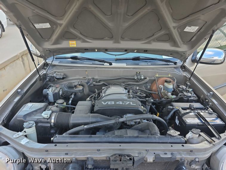 image for item EF3679 2001 Toyota Tundra SR5 Access Cab pickup truck