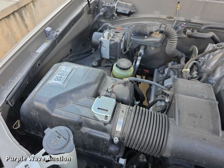 image for item EF3679 2001 Toyota Tundra SR5 Access Cab pickup truck