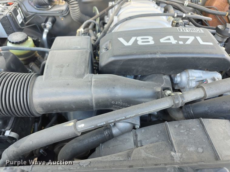 image for item EF3679 2001 Toyota Tundra SR5 Access Cab pickup truck