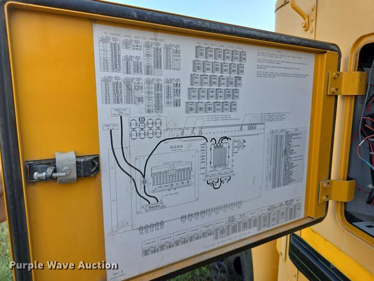 image for item EF3707 2008 IC Corporation PB10500 school bus