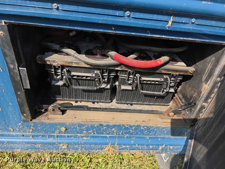 image for item EF3708 2008 Thomas Built HDX school bus