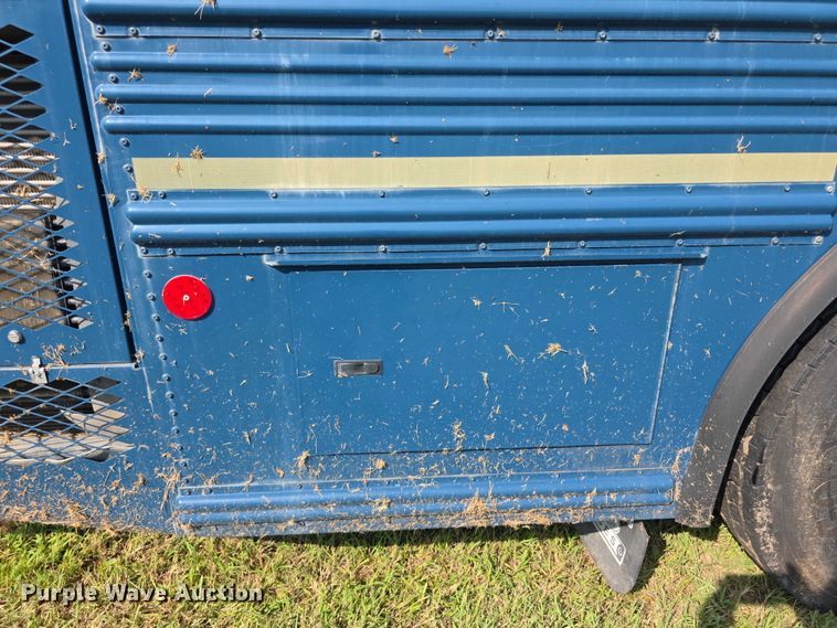 image for item EF3708 2008 Thomas Built HDX school bus